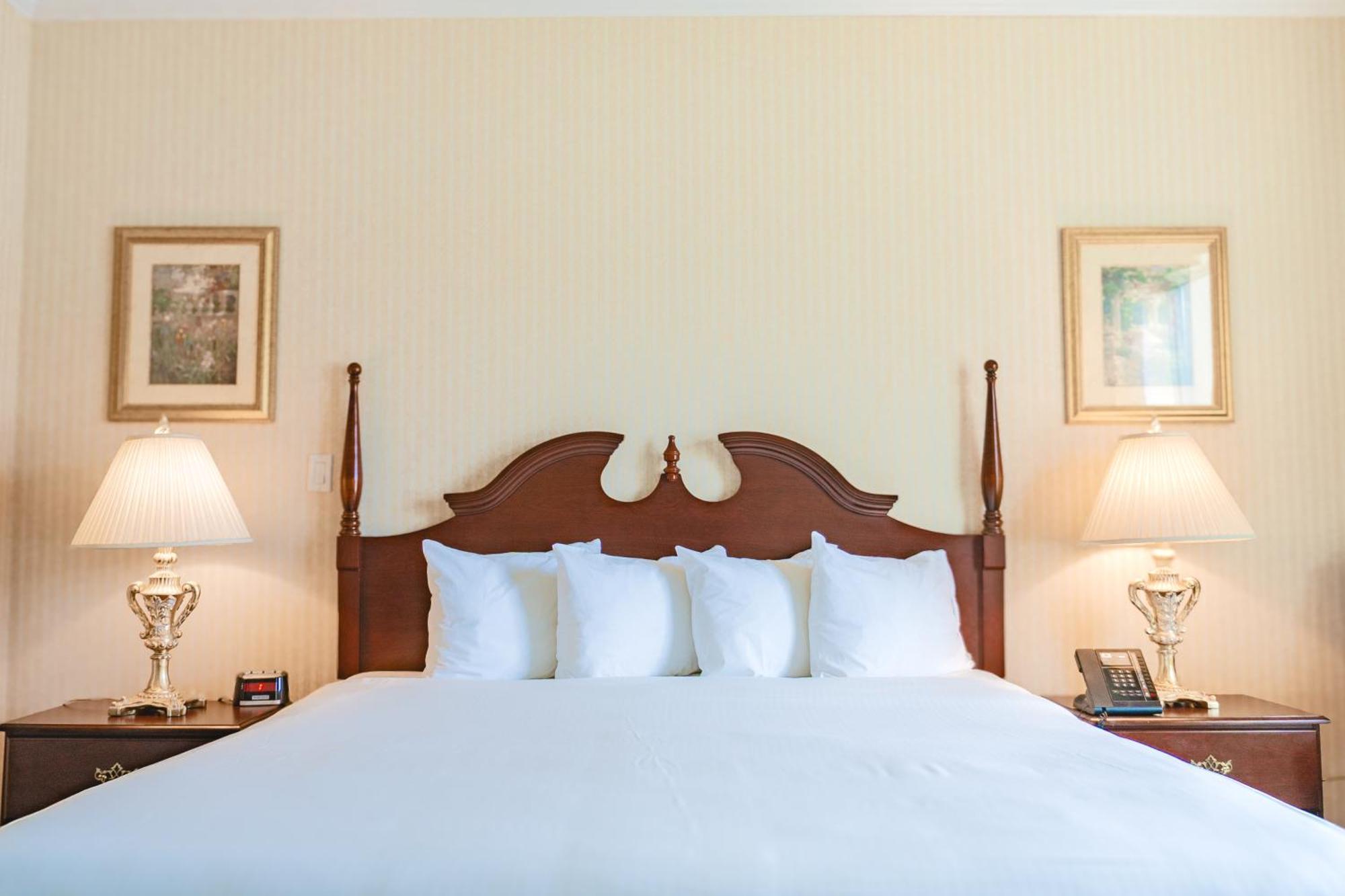 The Casablanca Hotel غريمسبي المظهر الخارجي الصورة